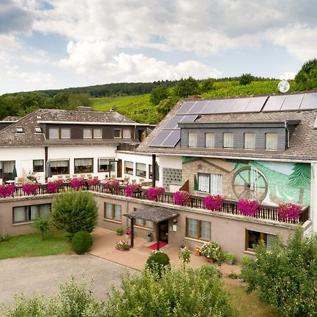 Hotel Kuehns Muehle Oestrich-Winkel Buitenkant foto