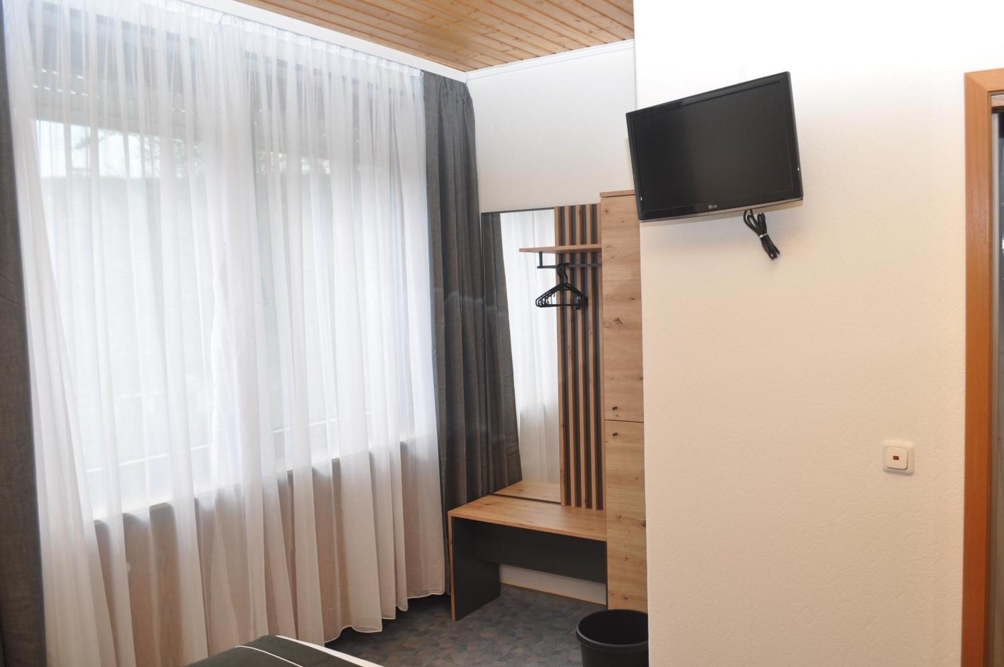 Hotel Kuehns Muehle Oestrich-Winkel Buitenkant foto