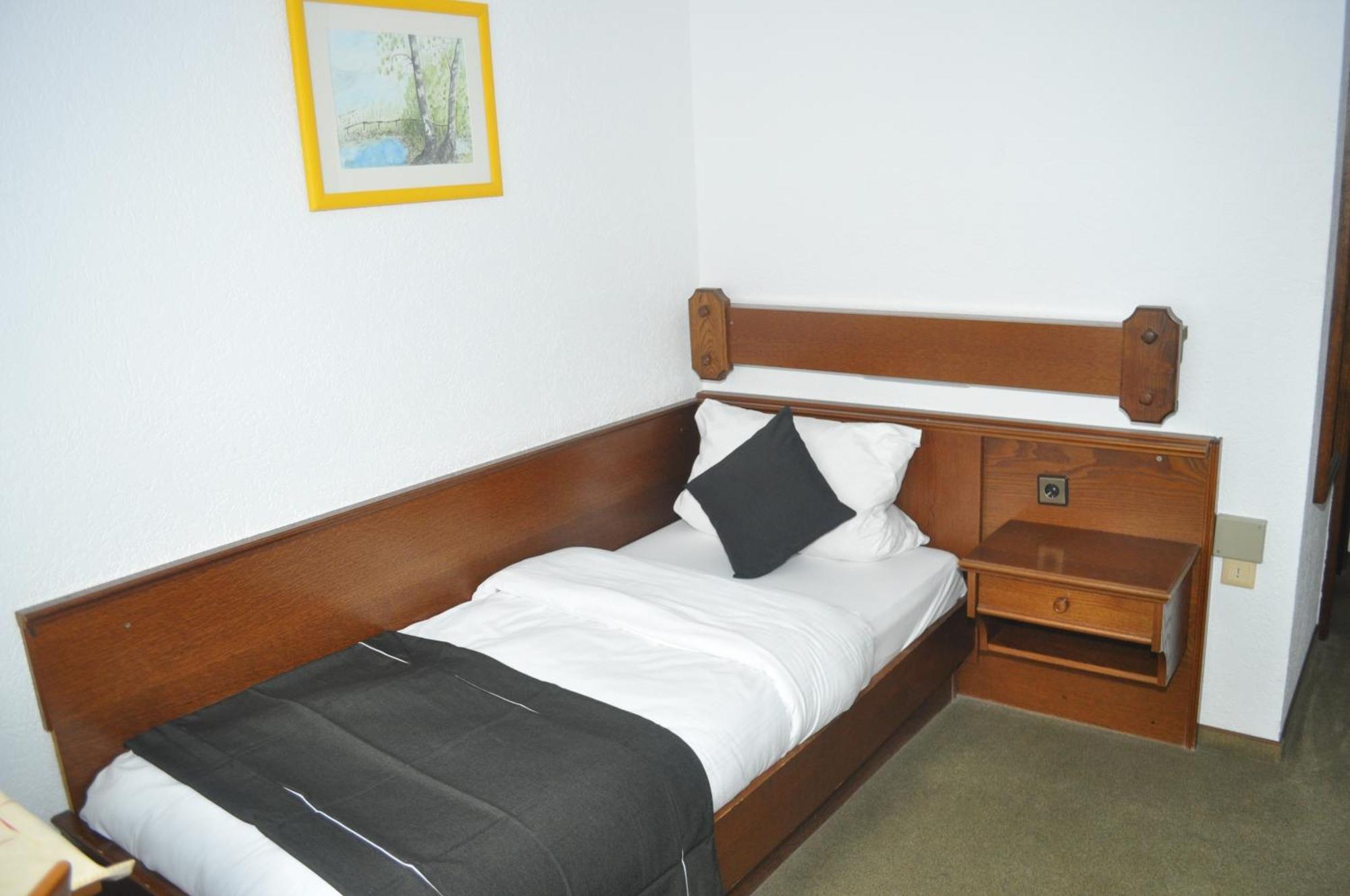 Hotel Kuehns Muehle Oestrich-Winkel Buitenkant foto