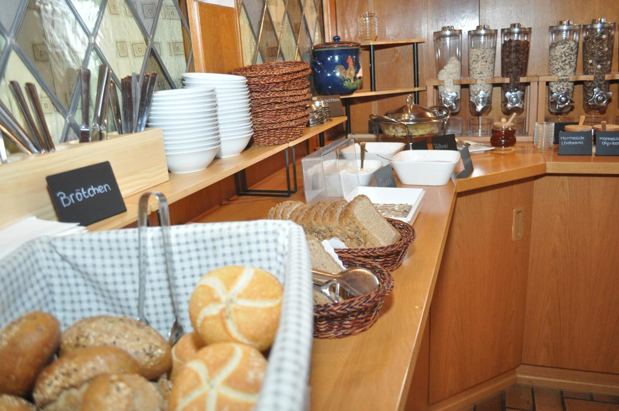 Hotel Kuehns Muehle Oestrich-Winkel Buitenkant foto
