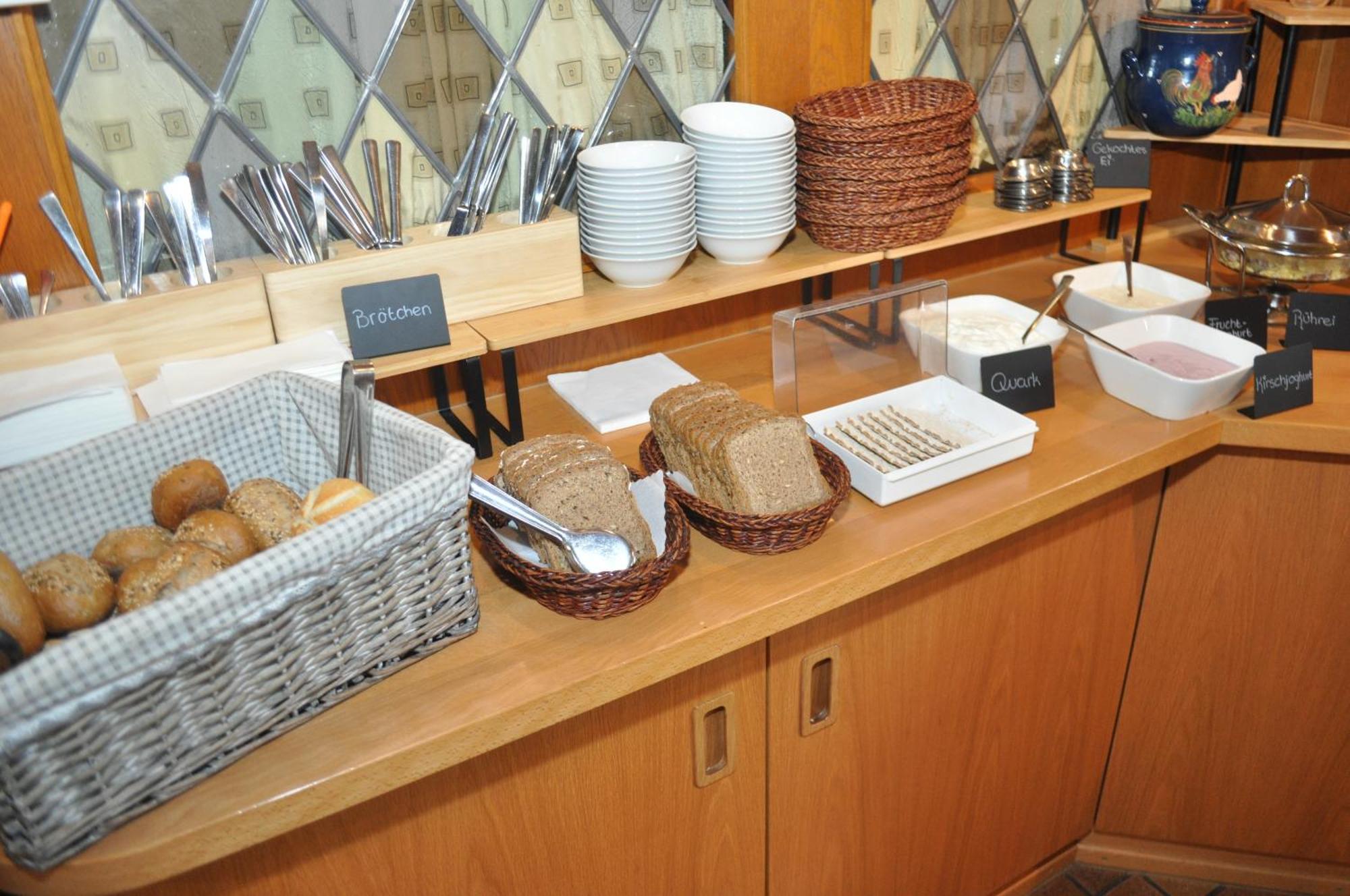 Hotel Kuehns Muehle Oestrich-Winkel Buitenkant foto