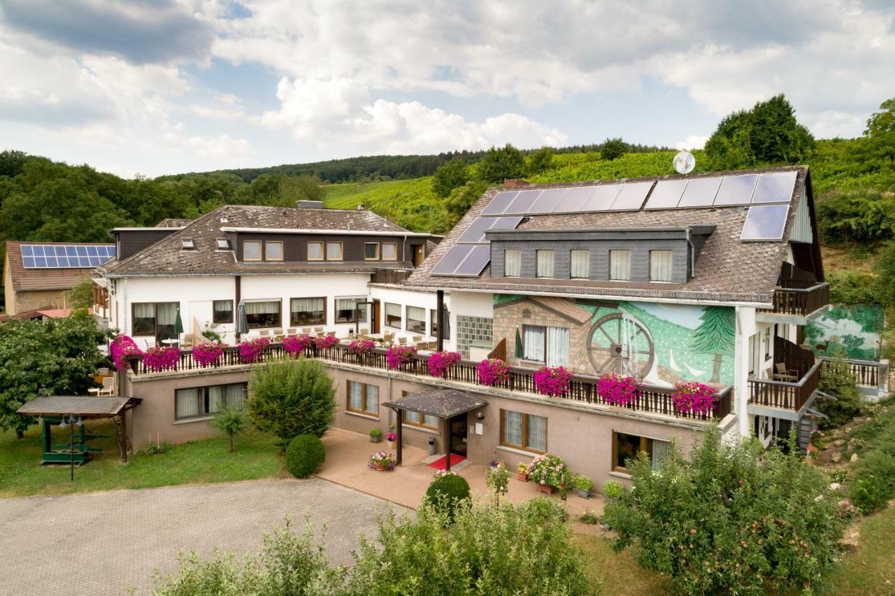Hotel Kuehns Muehle Oestrich-Winkel Buitenkant foto